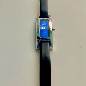 1990s Retro Gucci watch model 3900L Quartz Swiss